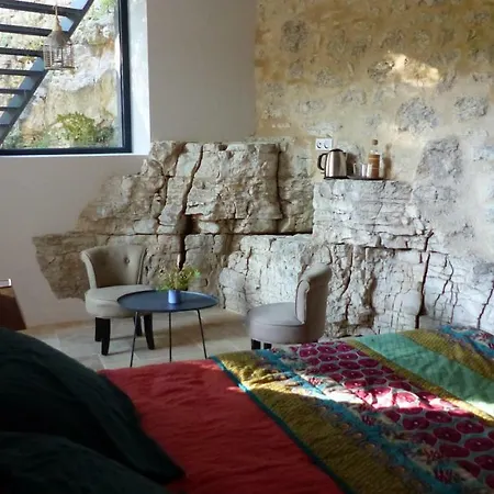 Les Jardins Sauvages 3*