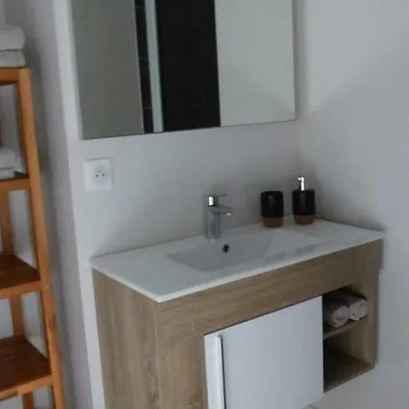 Casa de hóspedes Les Jardins Sauvages 3*